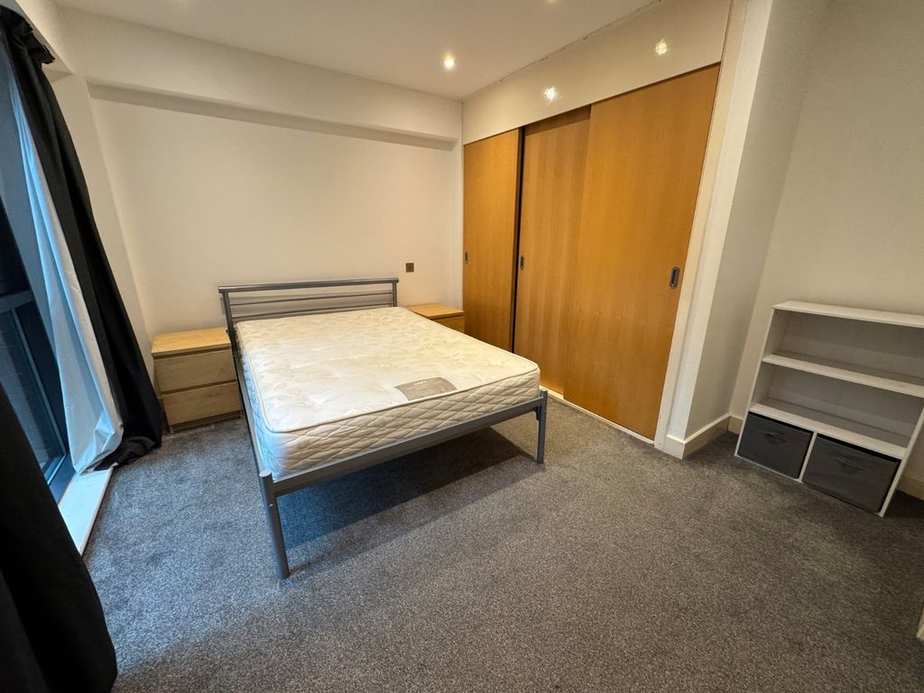 Property photo 3 of 6 Picture No. 15