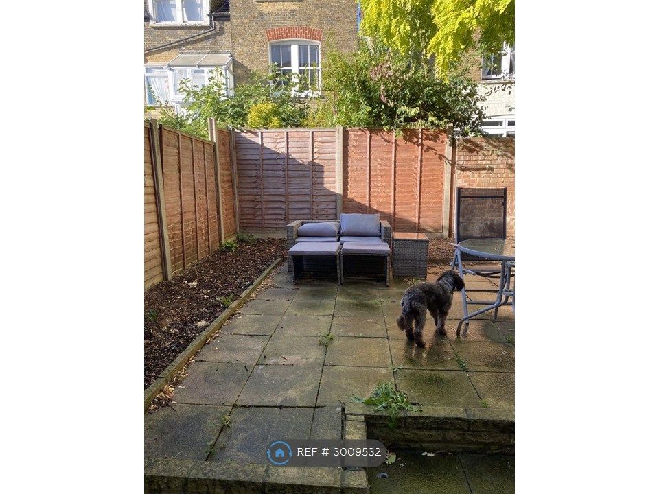 Property photo 3 of 13