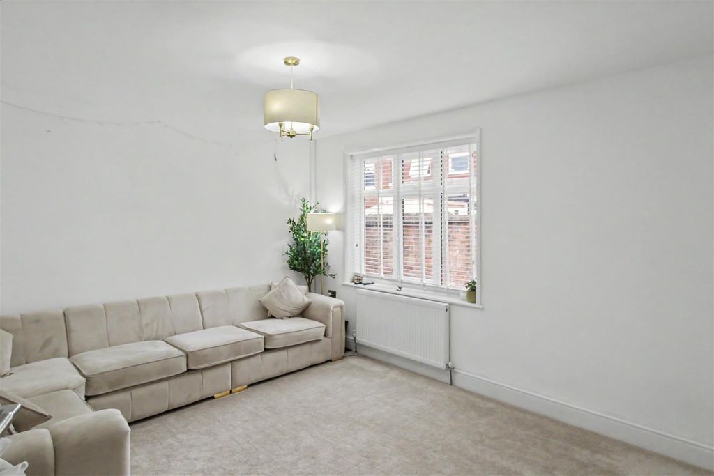 Property photo 3 of 14 Reception Room 2