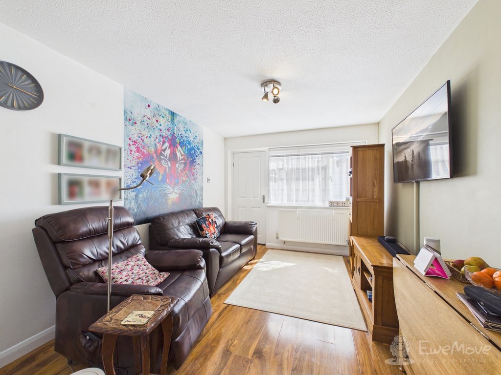 Property photo 3 of 8 Cam03624G0-Pr0226-Still009