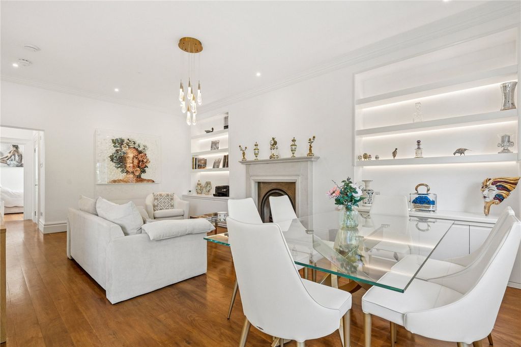 Property photo 3 of 17 Reception Room