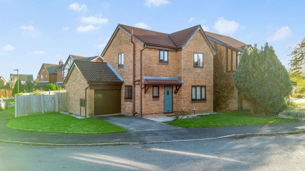 Property photo 1 of 17