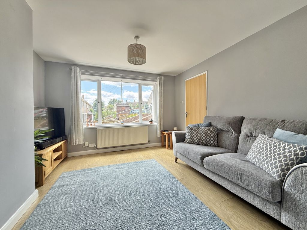 Property photo 3 of 18 Photo 3