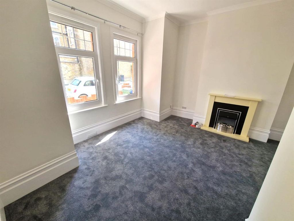 Property photo 3 of 11 1 (9).Jpg