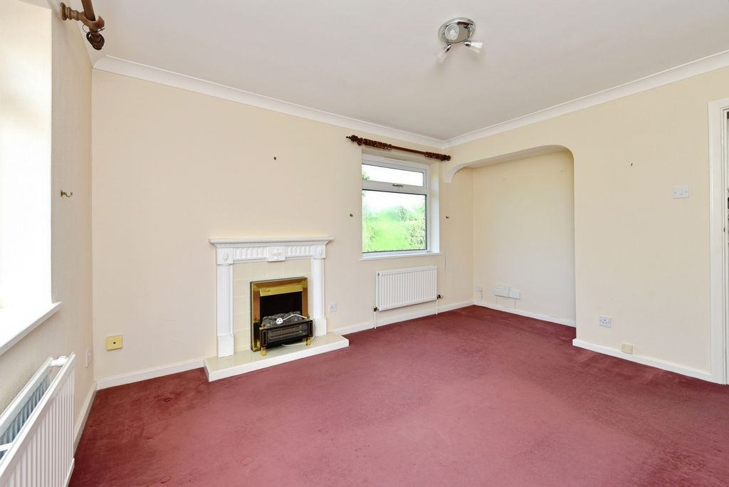 Property photo 3 of 15 Photo