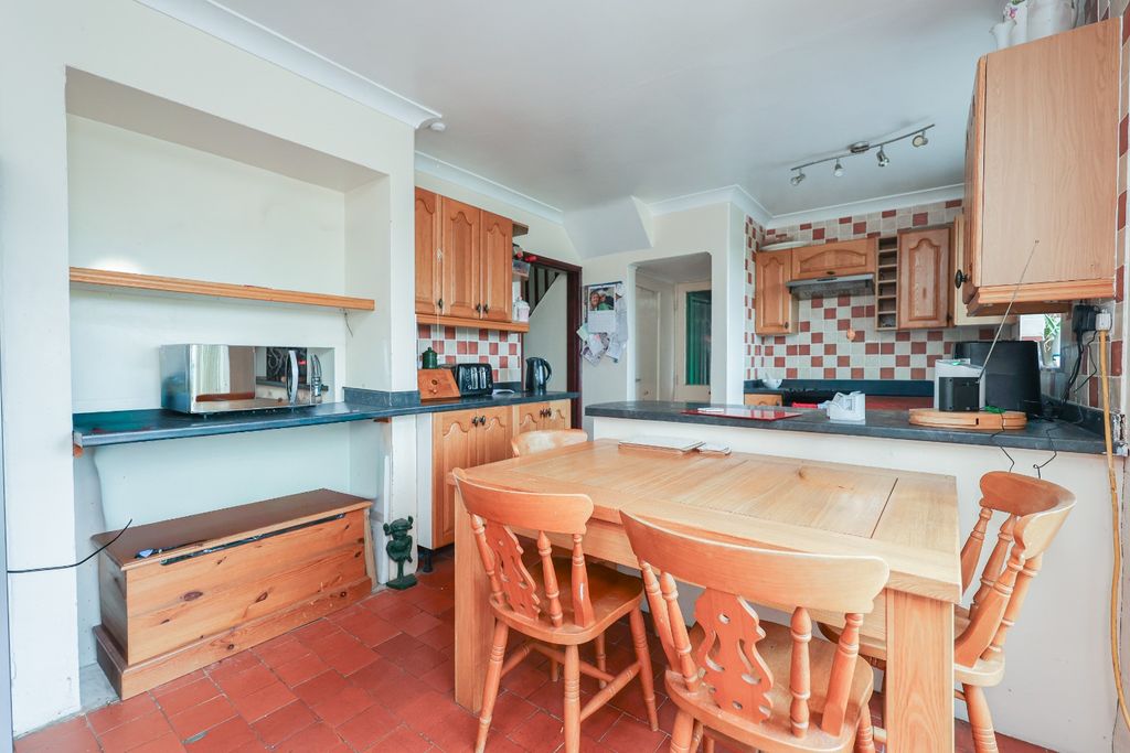 Property photo 2 of 24 4835222