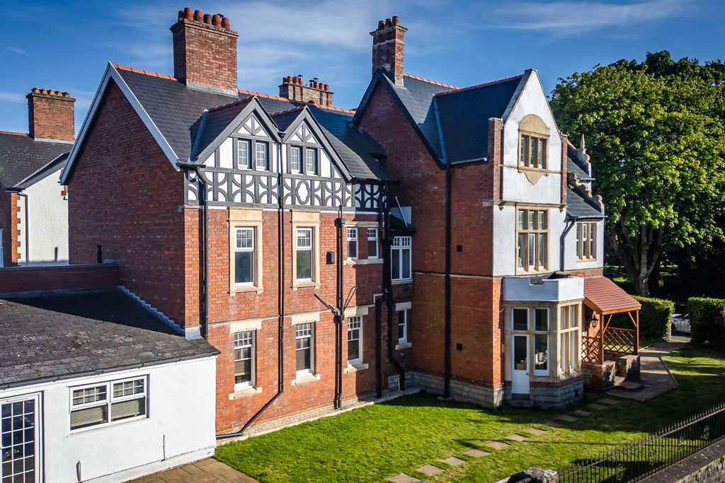 Additional image 18 of 6 bed end terrace house for saleVictoria Square, Penarth CF64
