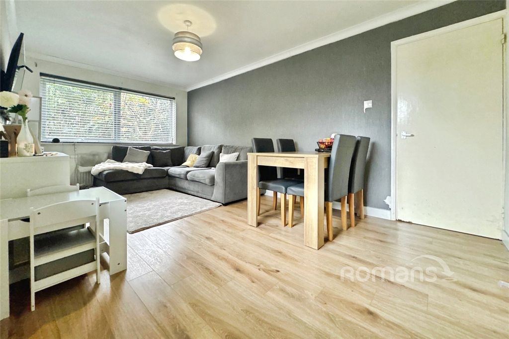 Property photo 3 of 8 Lounge Diner