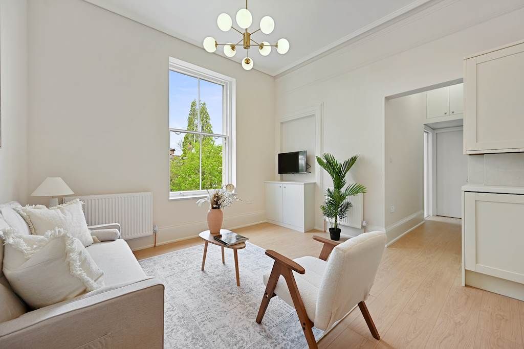 Property photo 3 of 13
