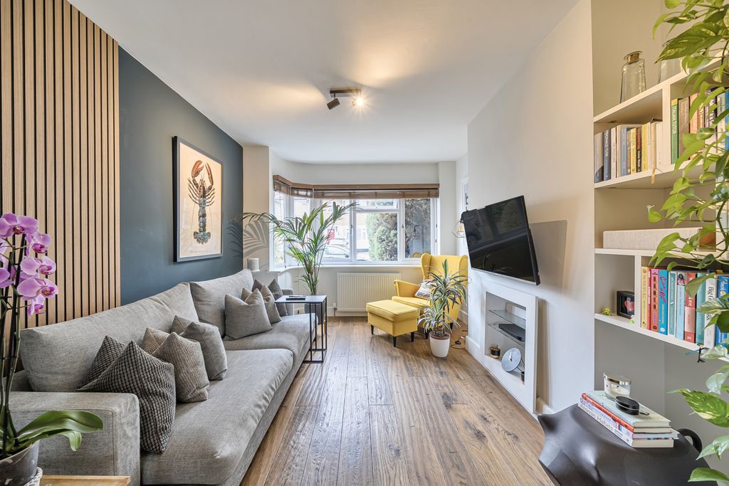 Property photo 3 of 20 1346246-17-68B18A...