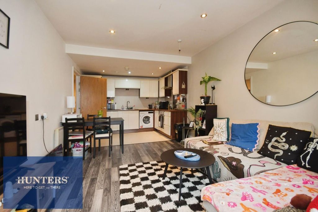 Additional image 7 of 1 bed flat for saleThe Maltings, Chatsworth Road, Brampton, Chesterfield S40