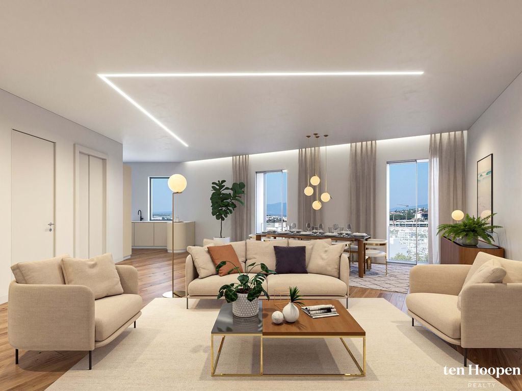 Property photo 1 of 3