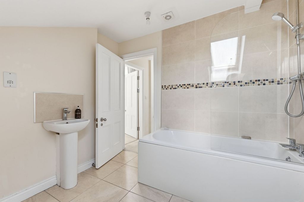 Additional image 24 of 3 bed flat for saleClarkehouse Road, Sheffield S10