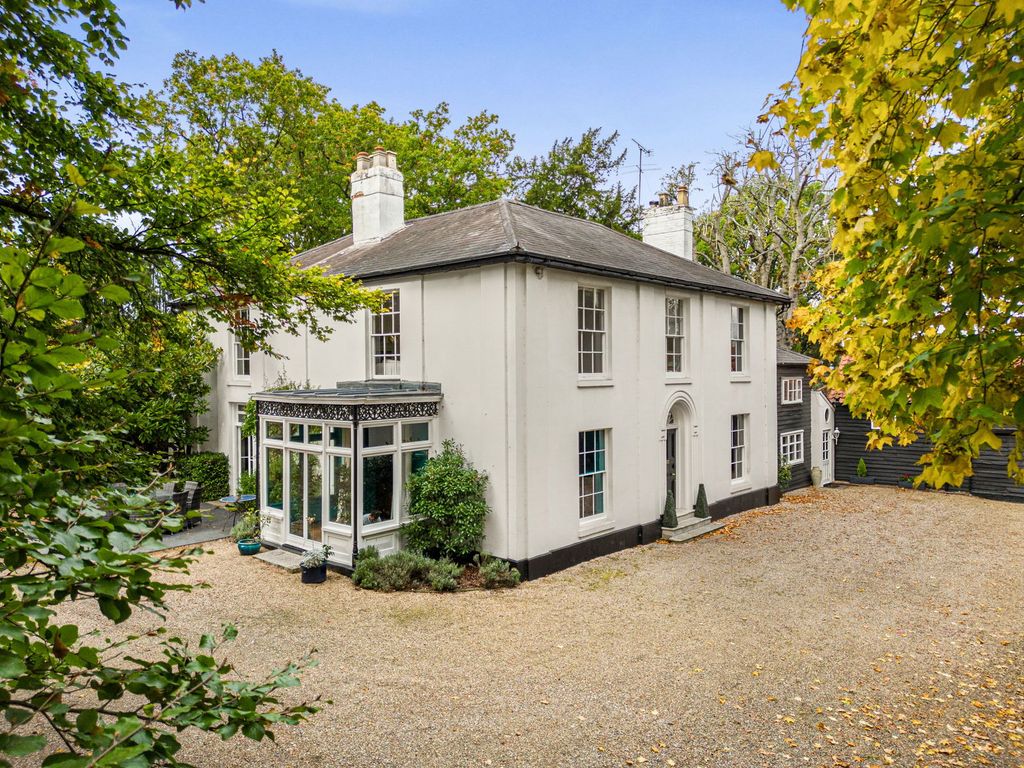 Property photo 1 of 62