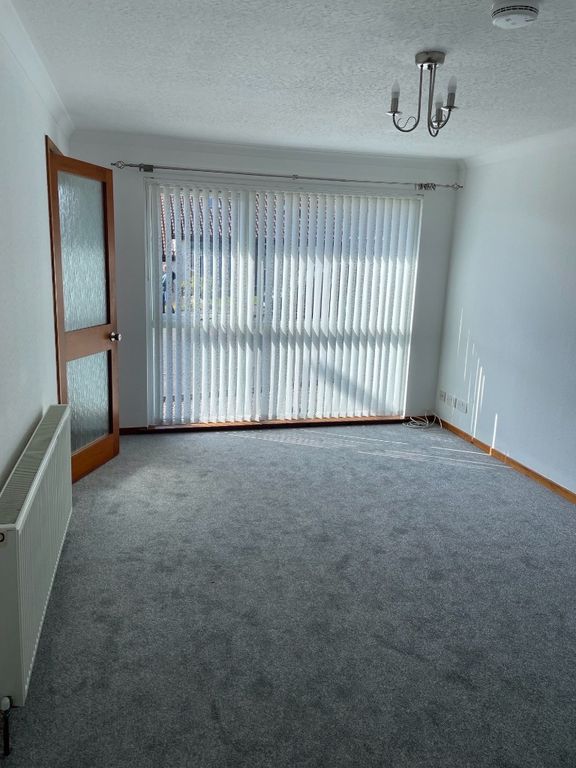 Property photo 2 of 8 Photo 2