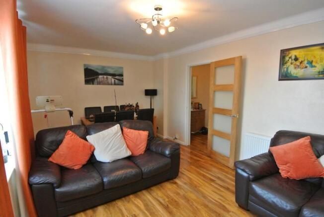 Property photo 2 of 8 Reception