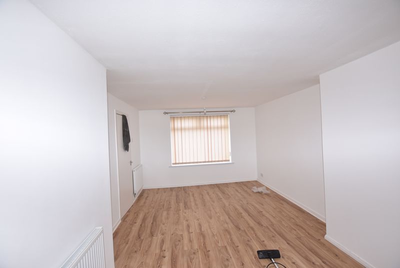 Property photo 2 of 11 Photo 10