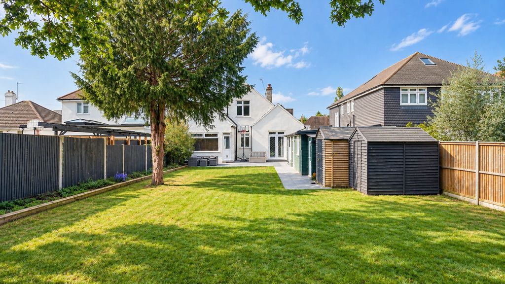 Property photo 1 of 30