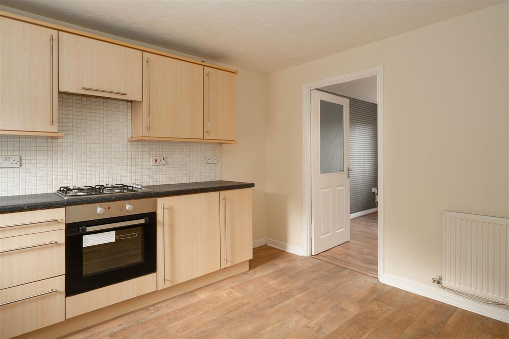 Property photo 3 of 16 Kitchen-2.Jpg