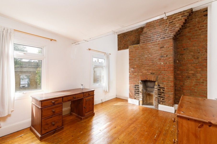 Property photo 3 of 14 Bedroom 1