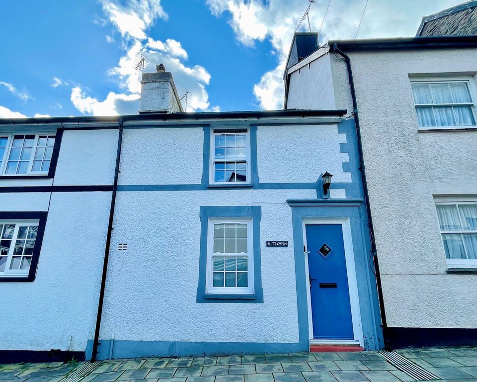 Property photo 1 of 21