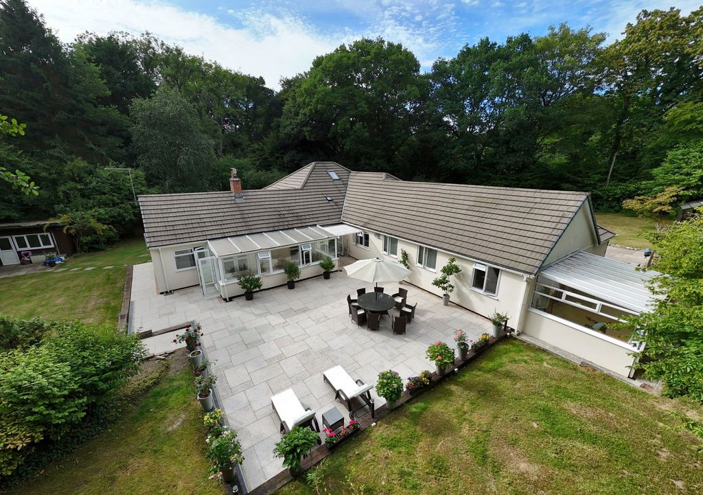 Property photo 1 of 41