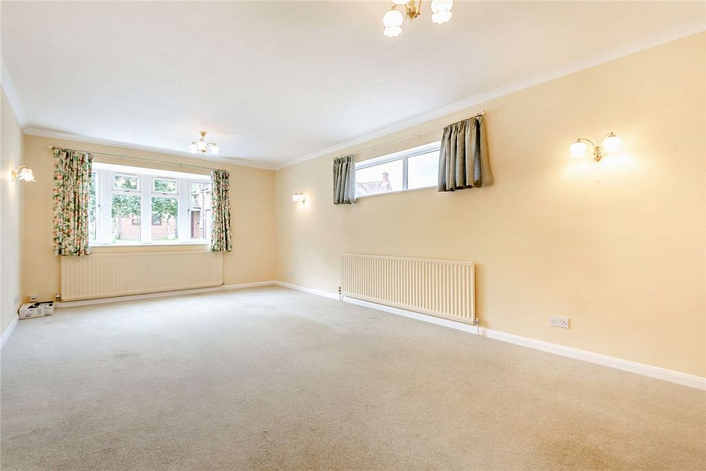 Property photo 3 of 9 Picture No. 31