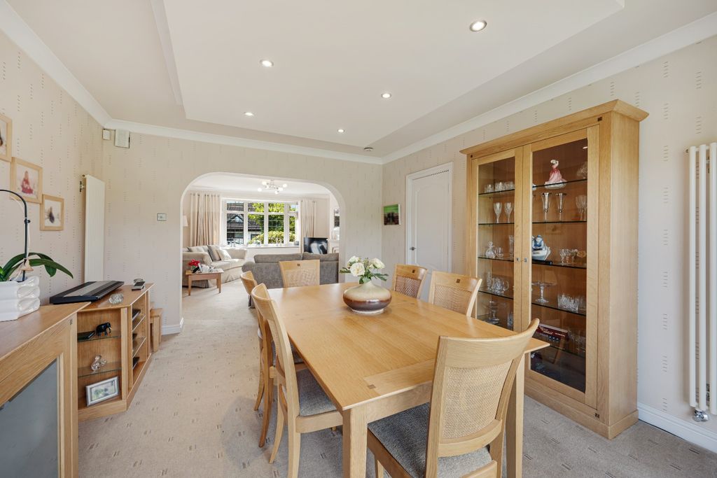 Property photo 3 of 25 4490556