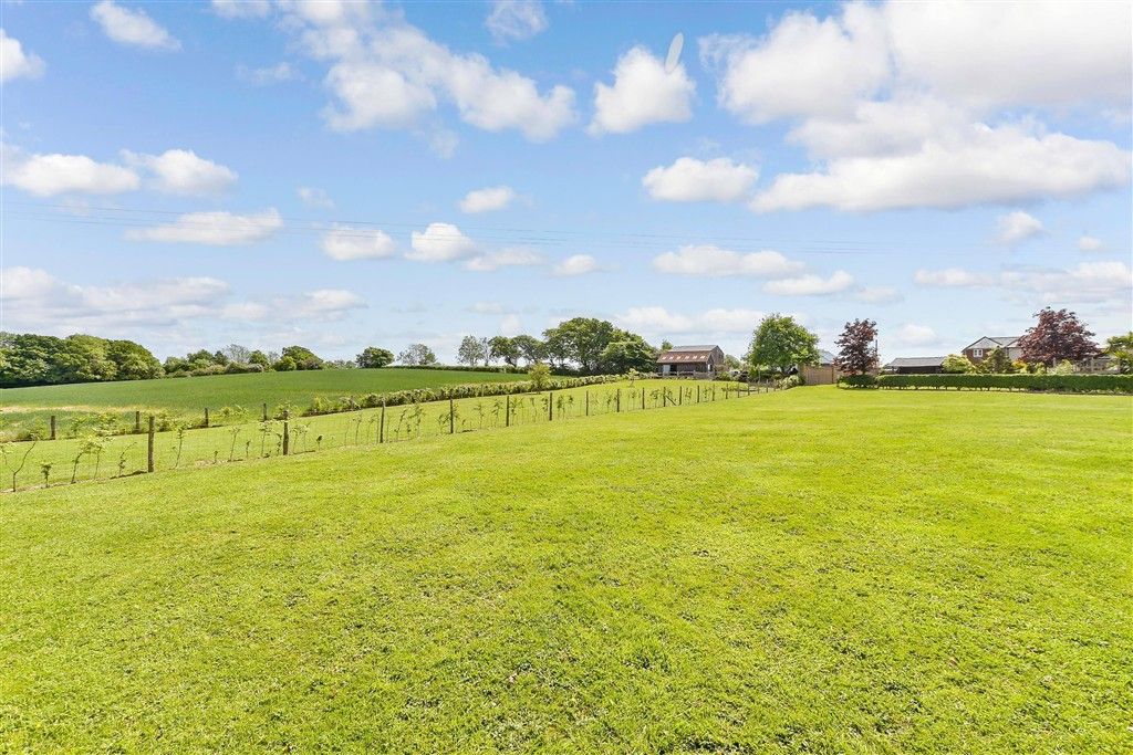 Property photo 1 of 24 Rear Garden