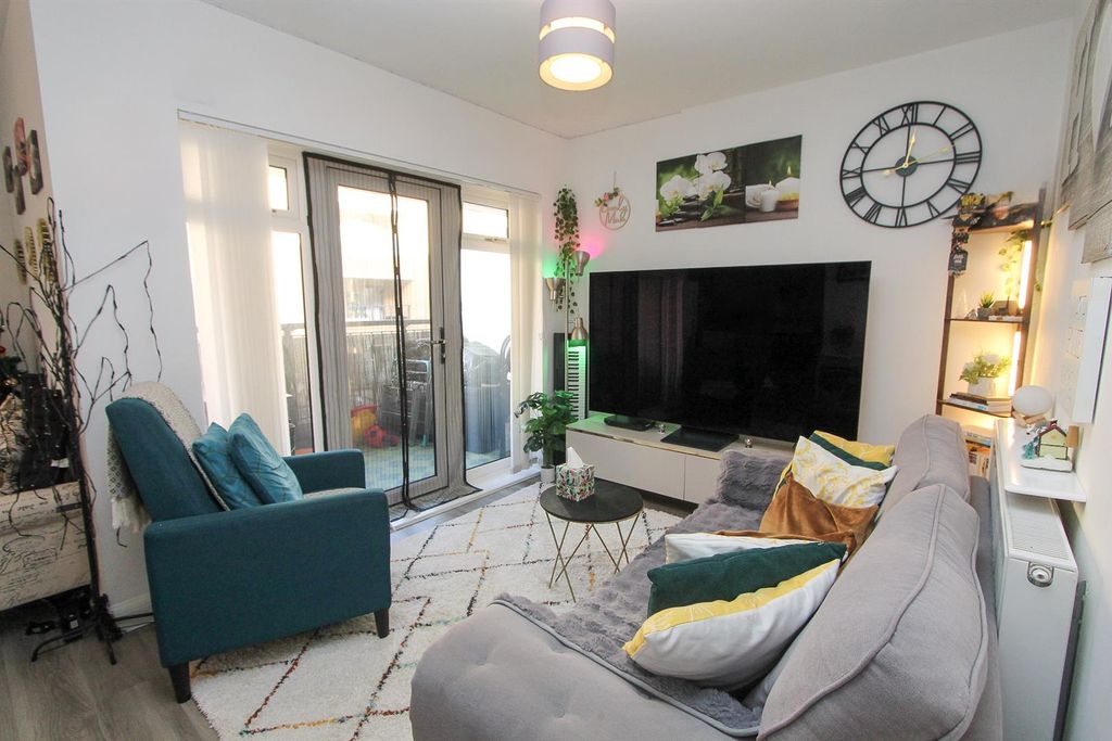 Property photo 3 of 19 Img_0186.Jpg