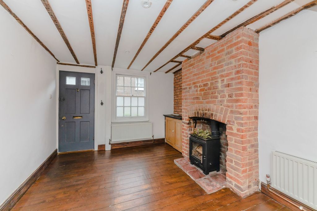 Property photo 3 of 20