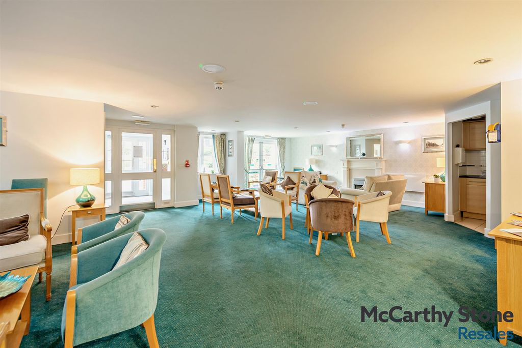 Additional image 9 of 1 bed flat for saleStewart Court, High Street, Epping CM16