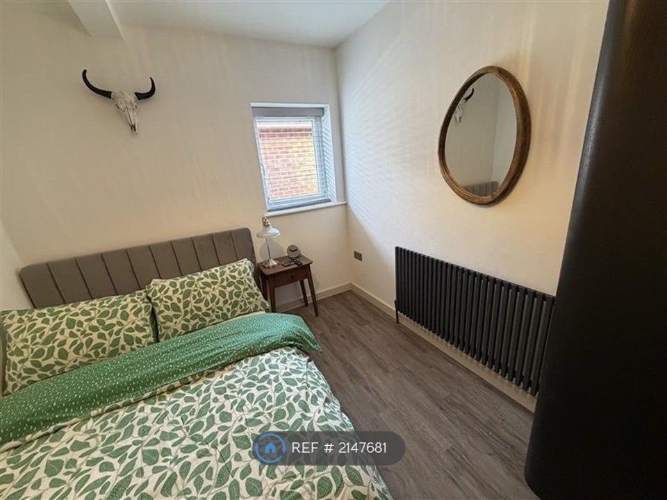 Property photo 3 of 25