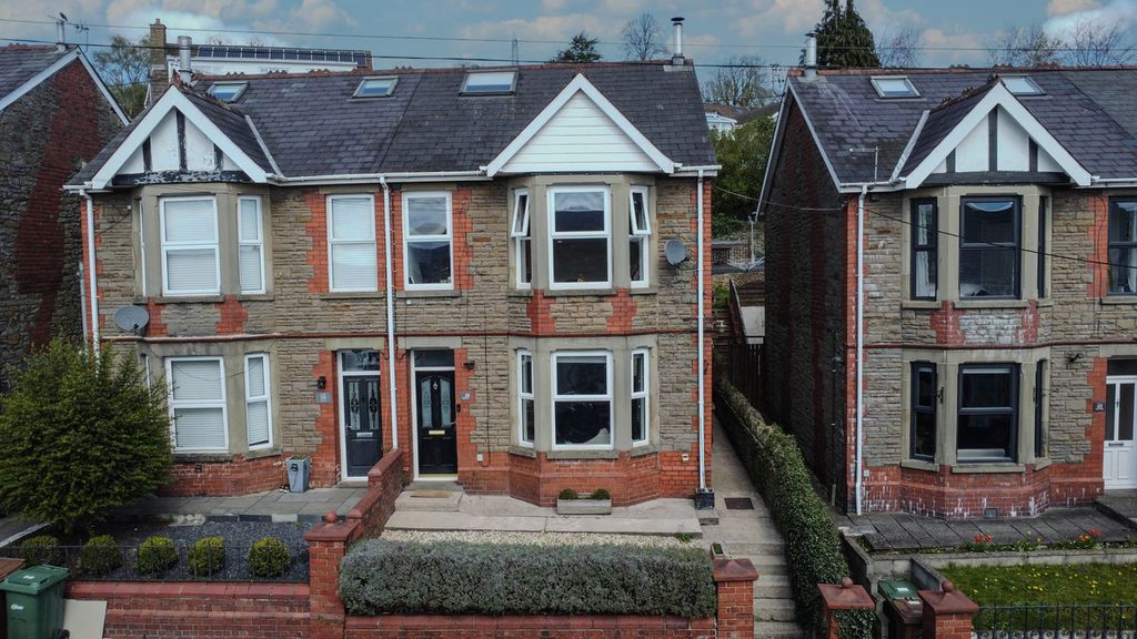 Property photo 1 of 27