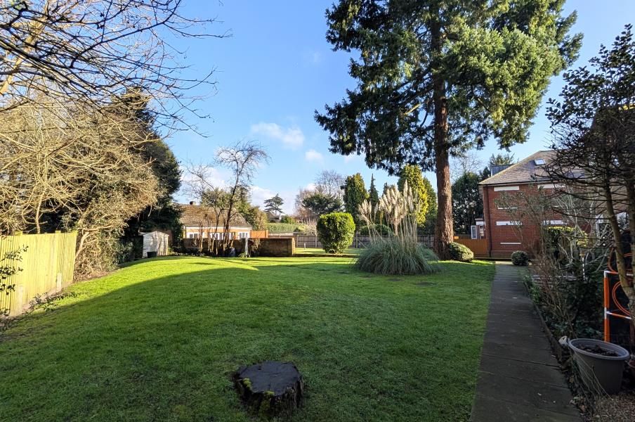 Property photo 2 of 9