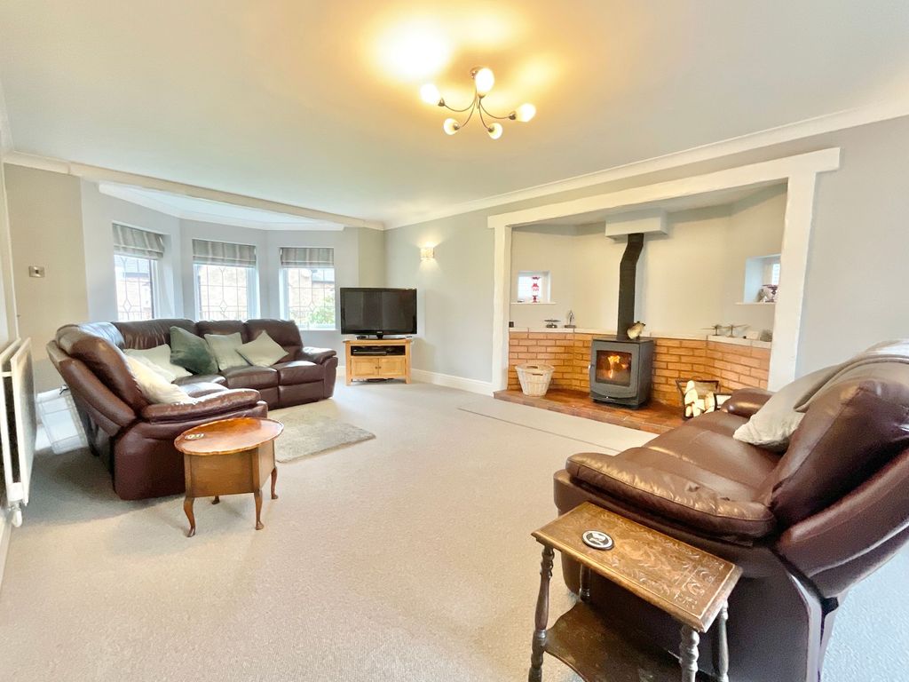 Property photo 3 of 30