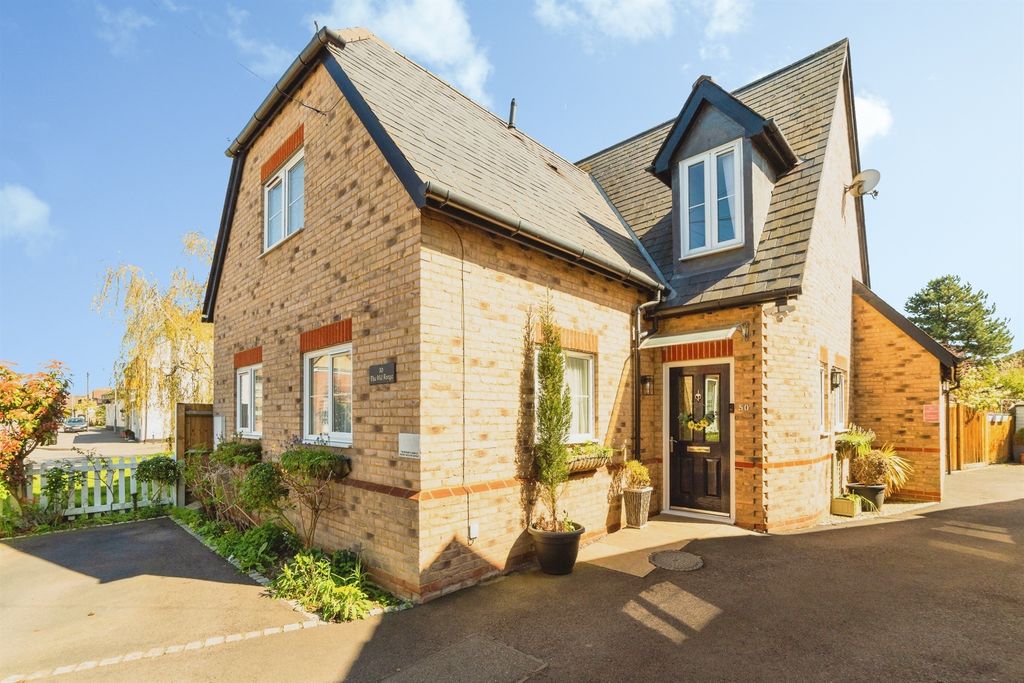 Property photo 1 of 20