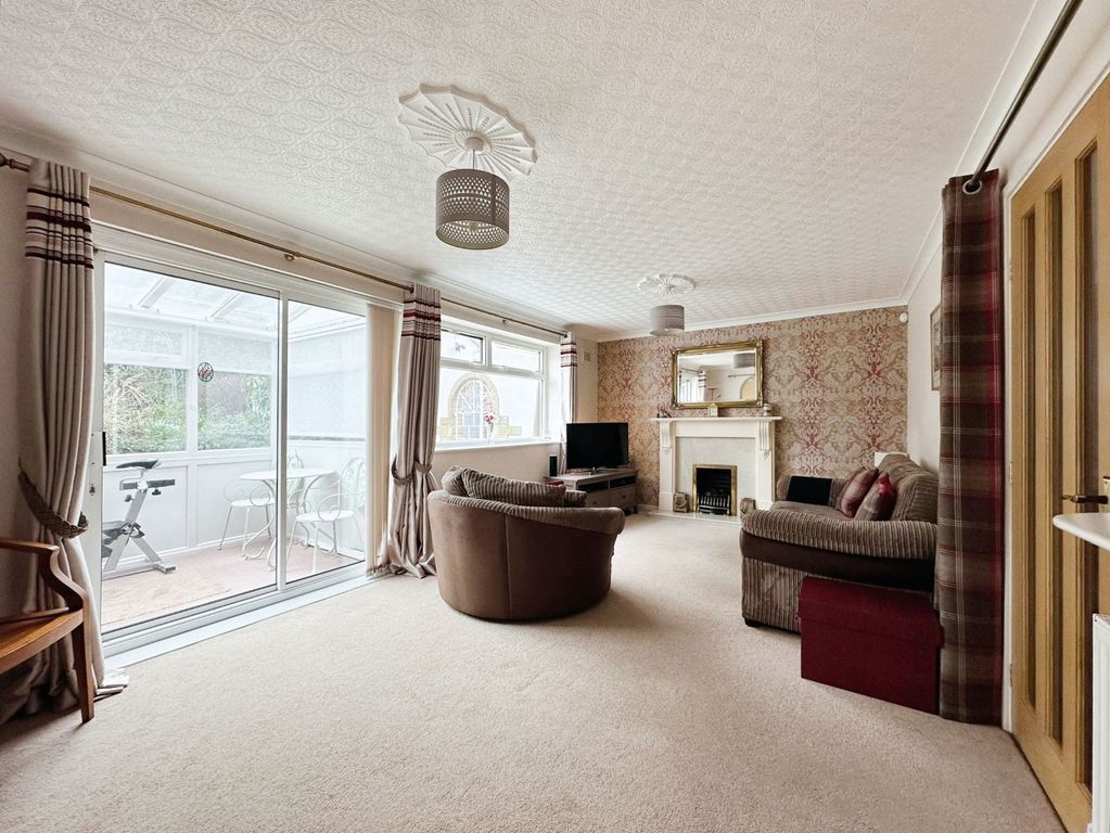 Property photo 3 of 22