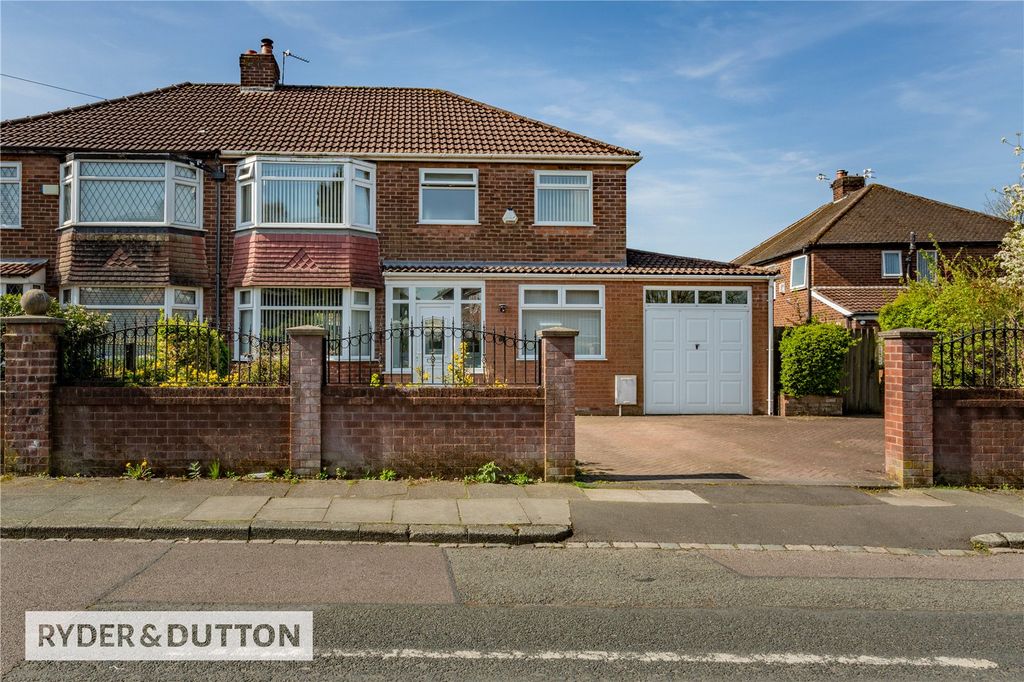 Property photo 1 of 32 Picture No. 33