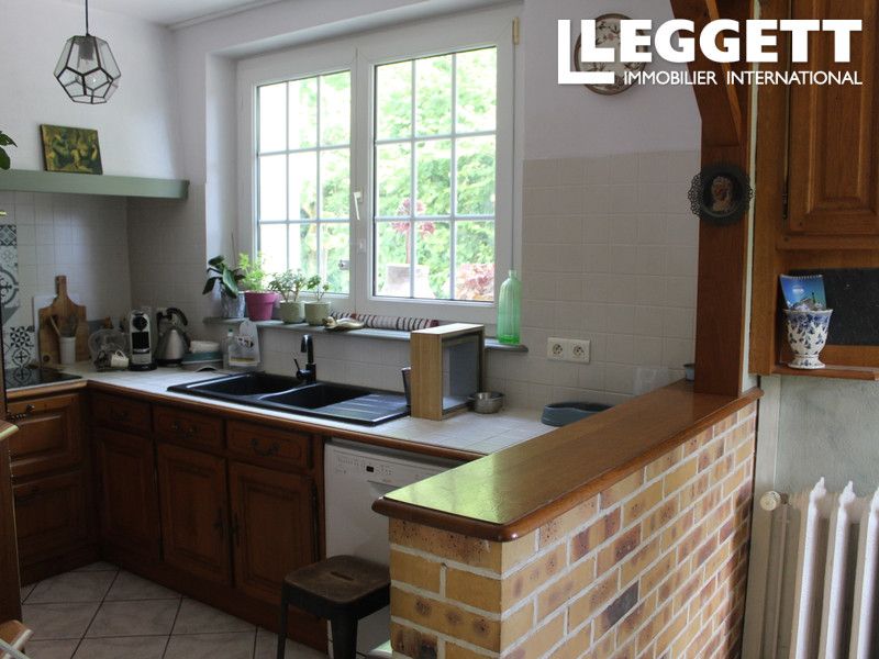 Property photo 3 of 10