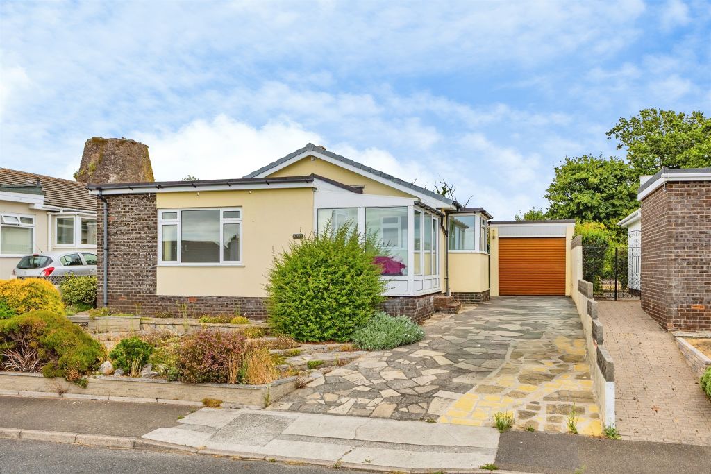 Property photo 1 of 27