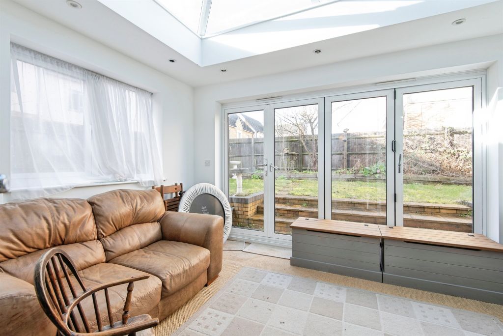 Property photo 3 of 19