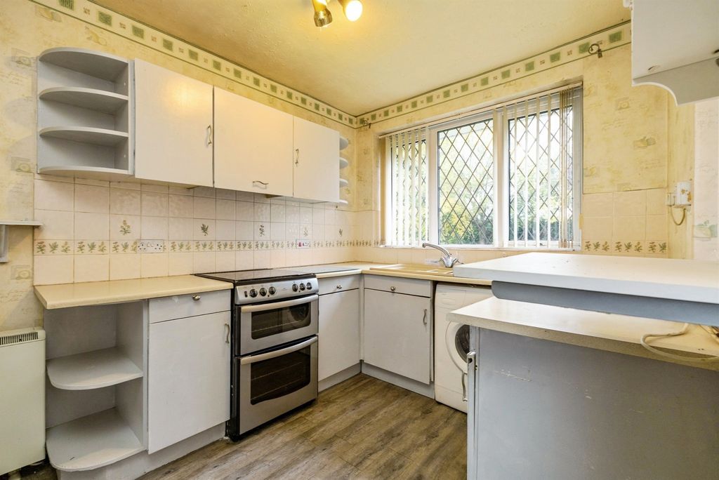 Property photo 3 of 15