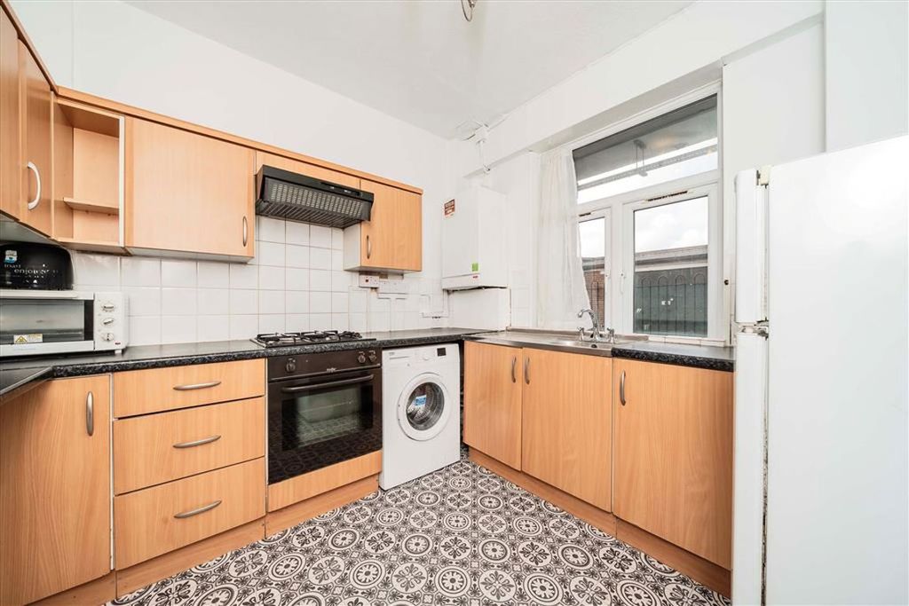 Property photo 2 of 5