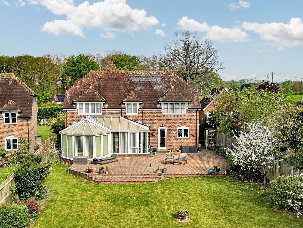 Property photo 3 of 19