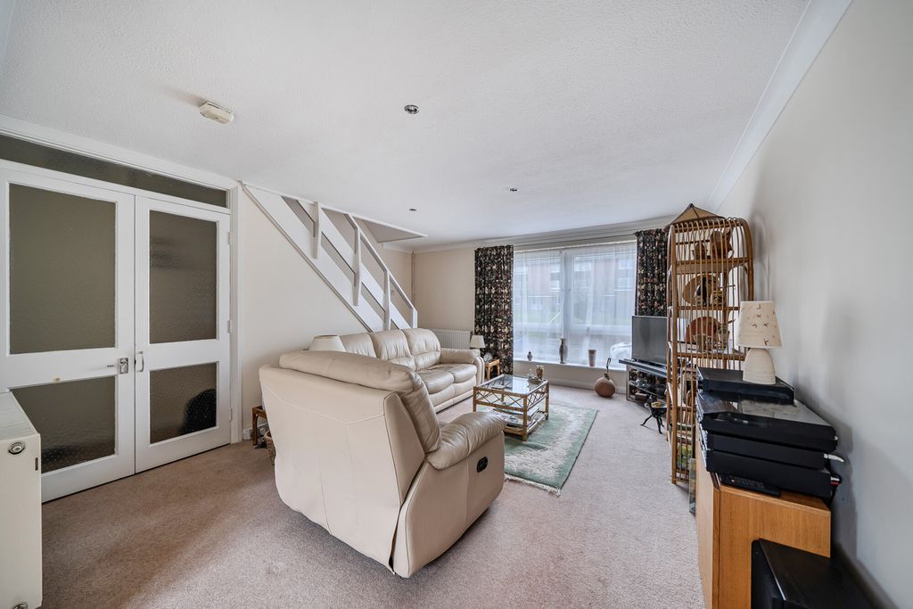 Property photo 3 of 22 1394272-1-694A6B5...