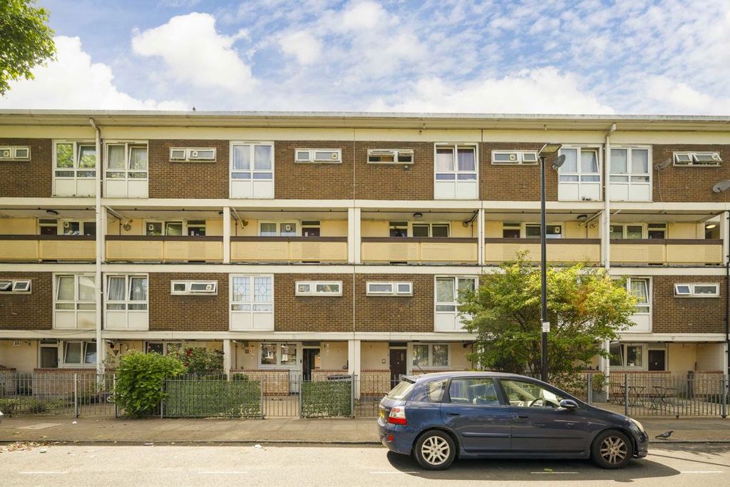 Property photo 1 of 10