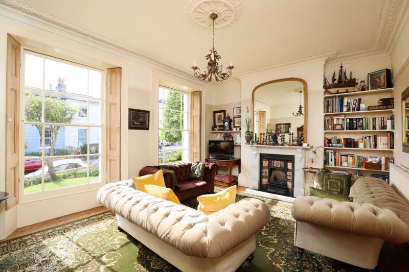 Property photo 3 of 27 Drawing Room