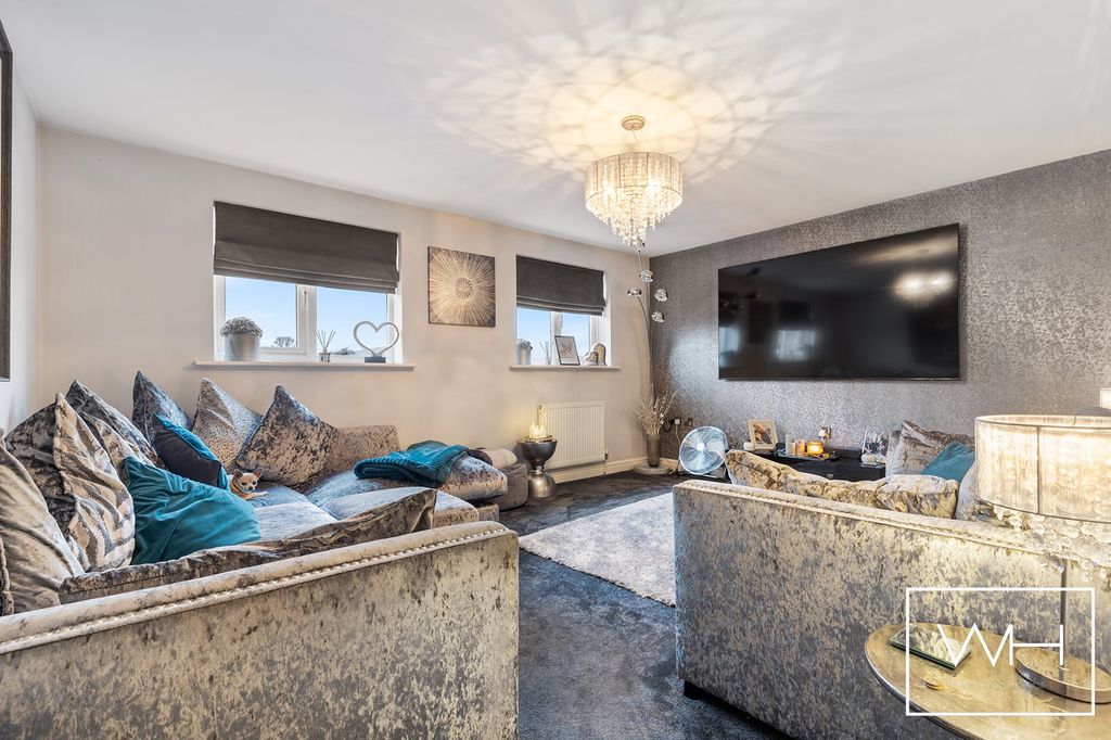 Property photo 3 of 20 4448_Wh_ 162 Westerdale Road, Scawsby 11_297