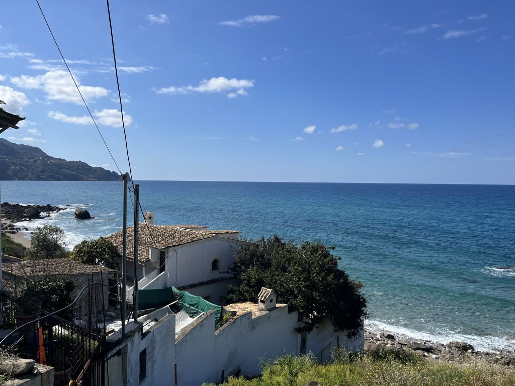 Property photo 2 of 11 Beach View